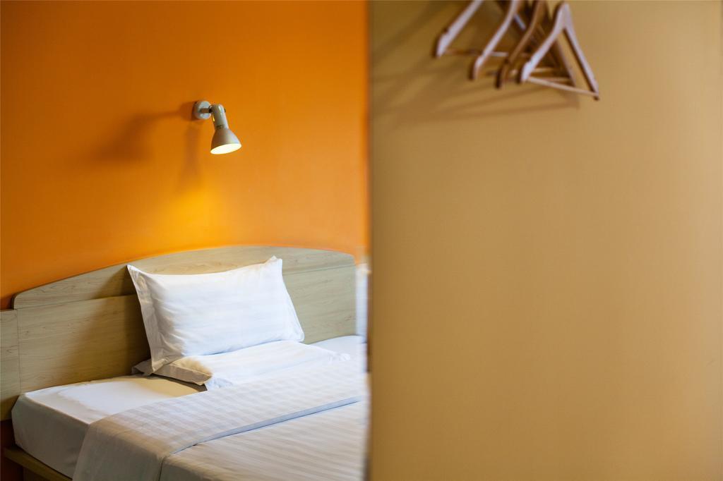 7Days Inn Qufu Sankong Csüfu Szoba fotó